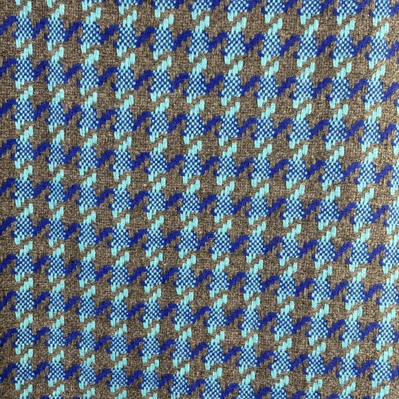 TALBOTS Skirt Wool Blend Houndstooth Gray
Cobalt Aqua-4 - Picture 3 of 3